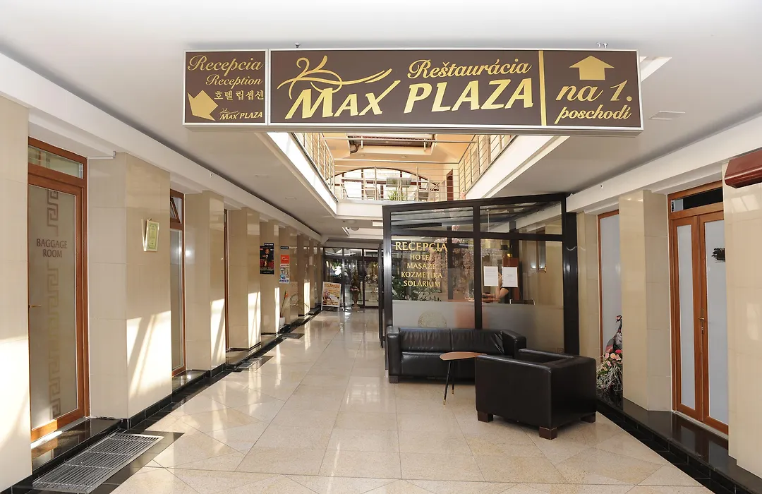 Hotel MAXPLAZA-1